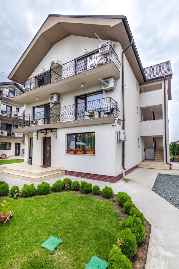 Vila Yna Năvodari Exterior foto