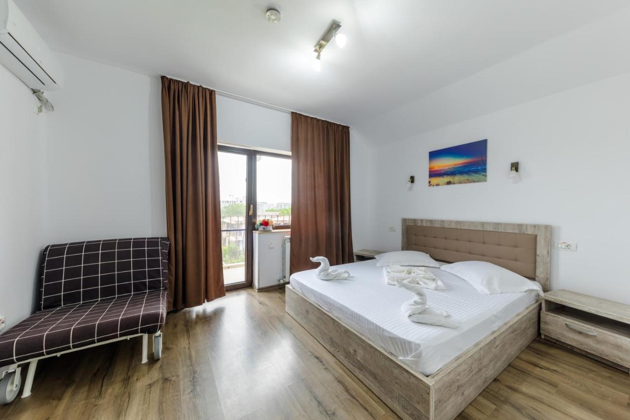 Vila Yna Năvodari Exterior foto
